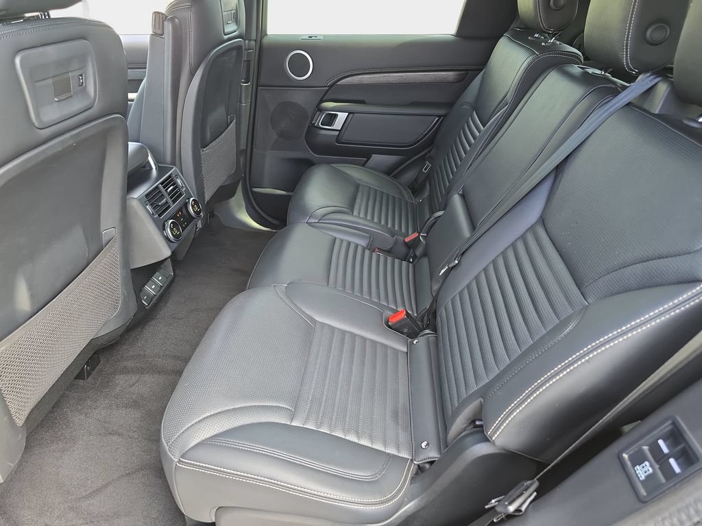 Certified 2023 Land Rover Discovery S R-Dynamic AWD/4WD image 16