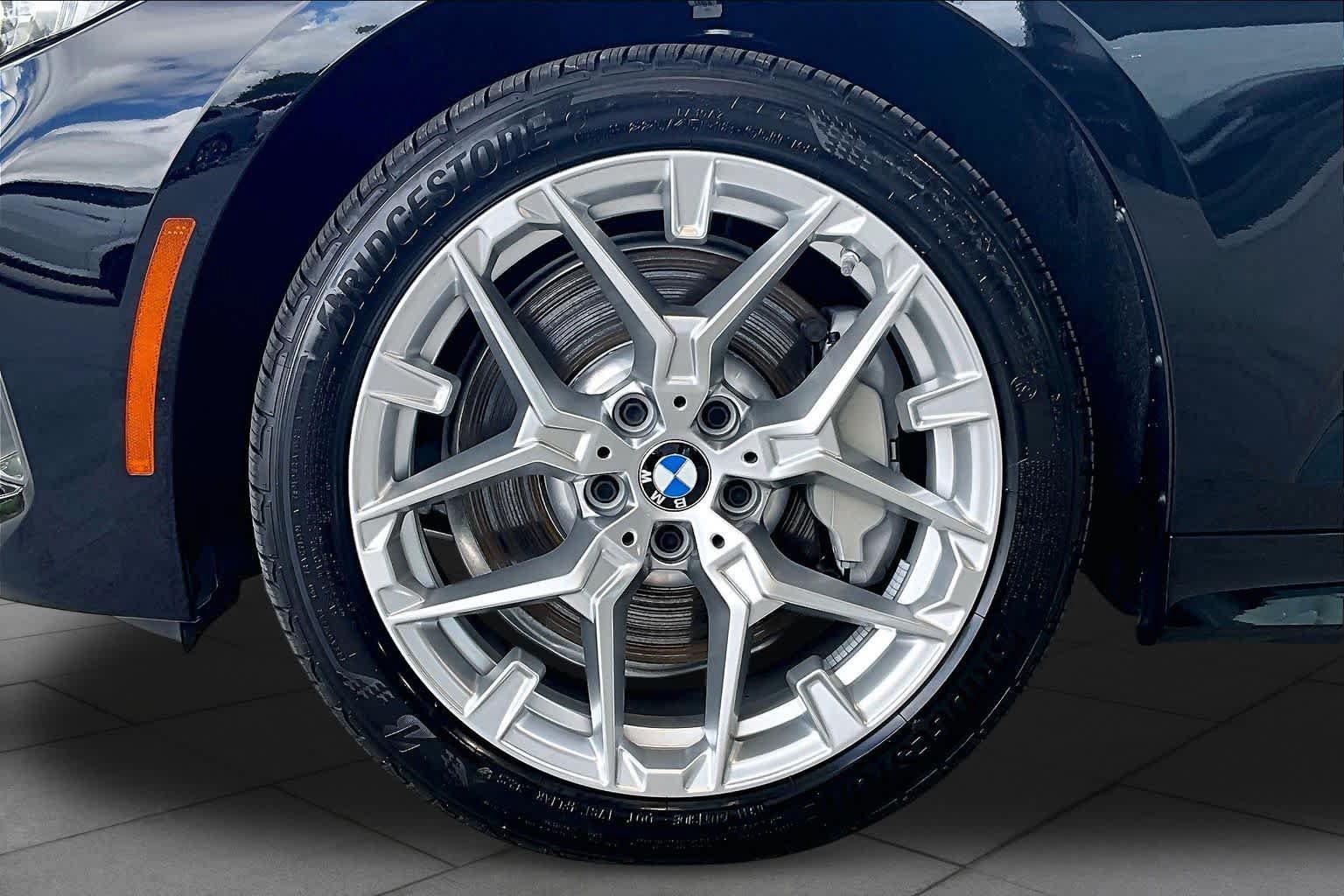 Used 2026 BMW 330i xDrive Sedan AWD/4WD image 10