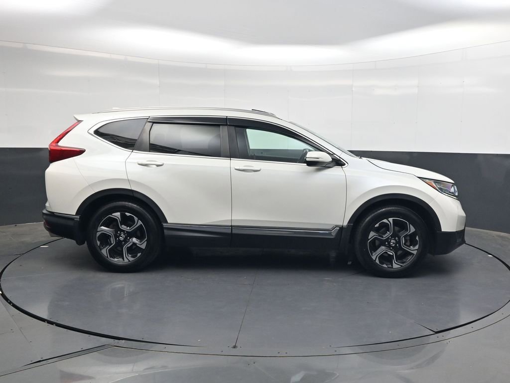 Used 2018 Honda CR-V Touring image 3