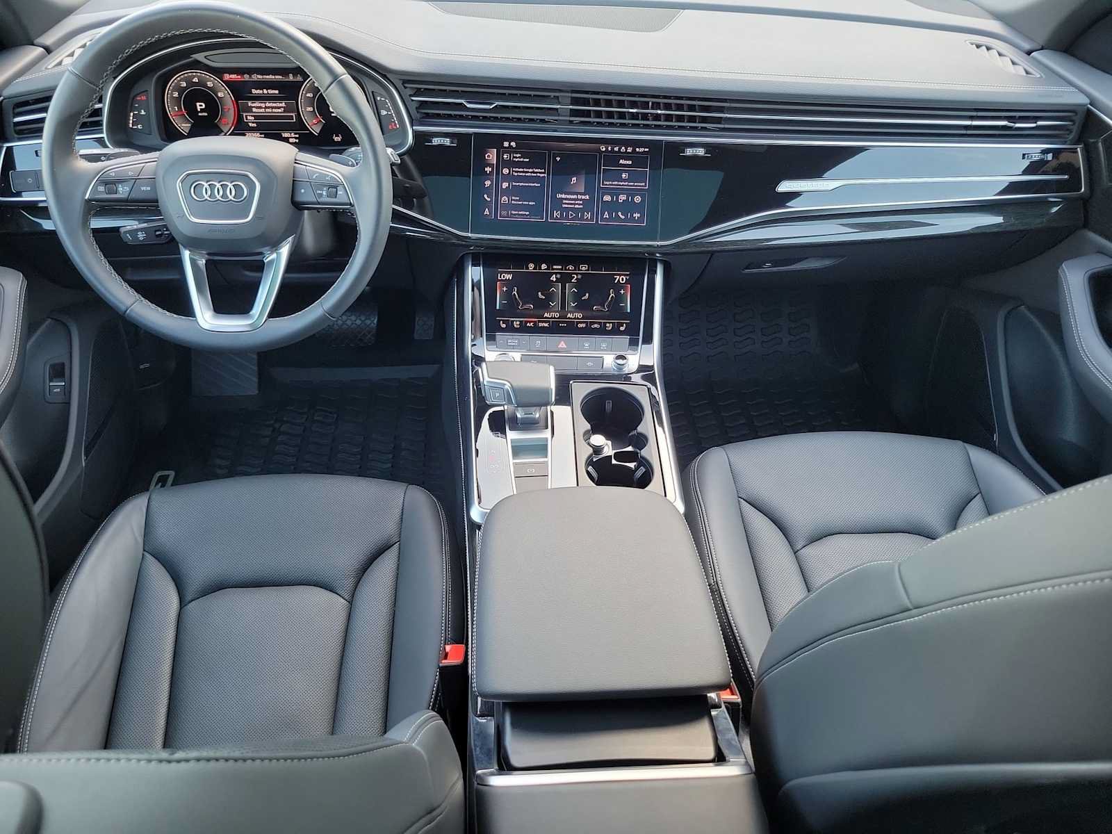 Certified 2024 Audi Q8 Premium Plus w/ Premium Plus Package AWD/4WD image 14