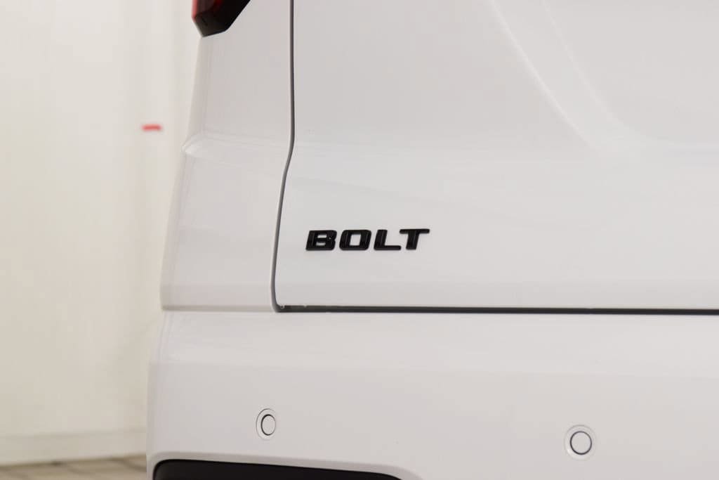 New 2027 Chevrolet Bolt LT FWD image 21