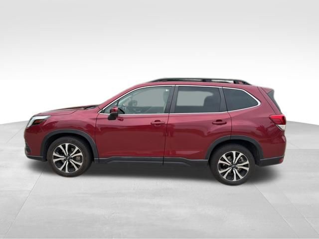 Used 2022 Subaru Forester Limited image 8