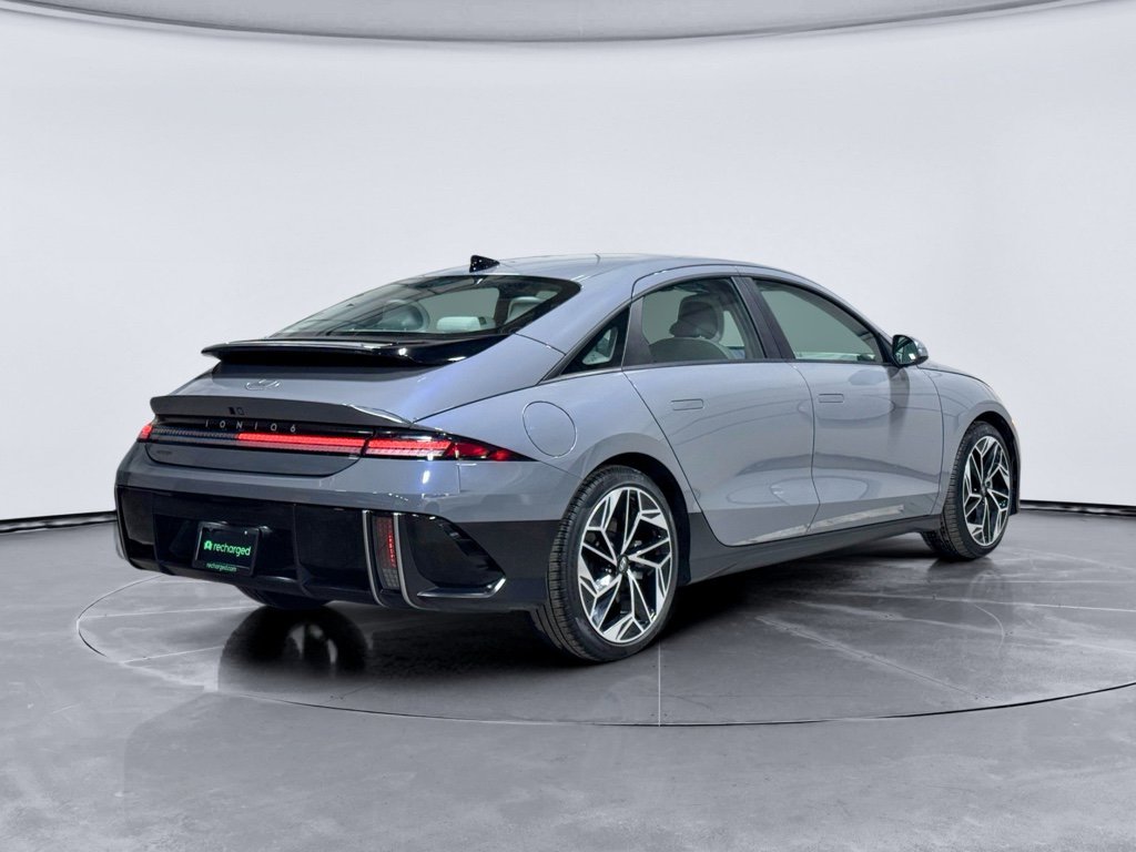 Used 2024 Hyundai Ioniq 6 SEL image 3