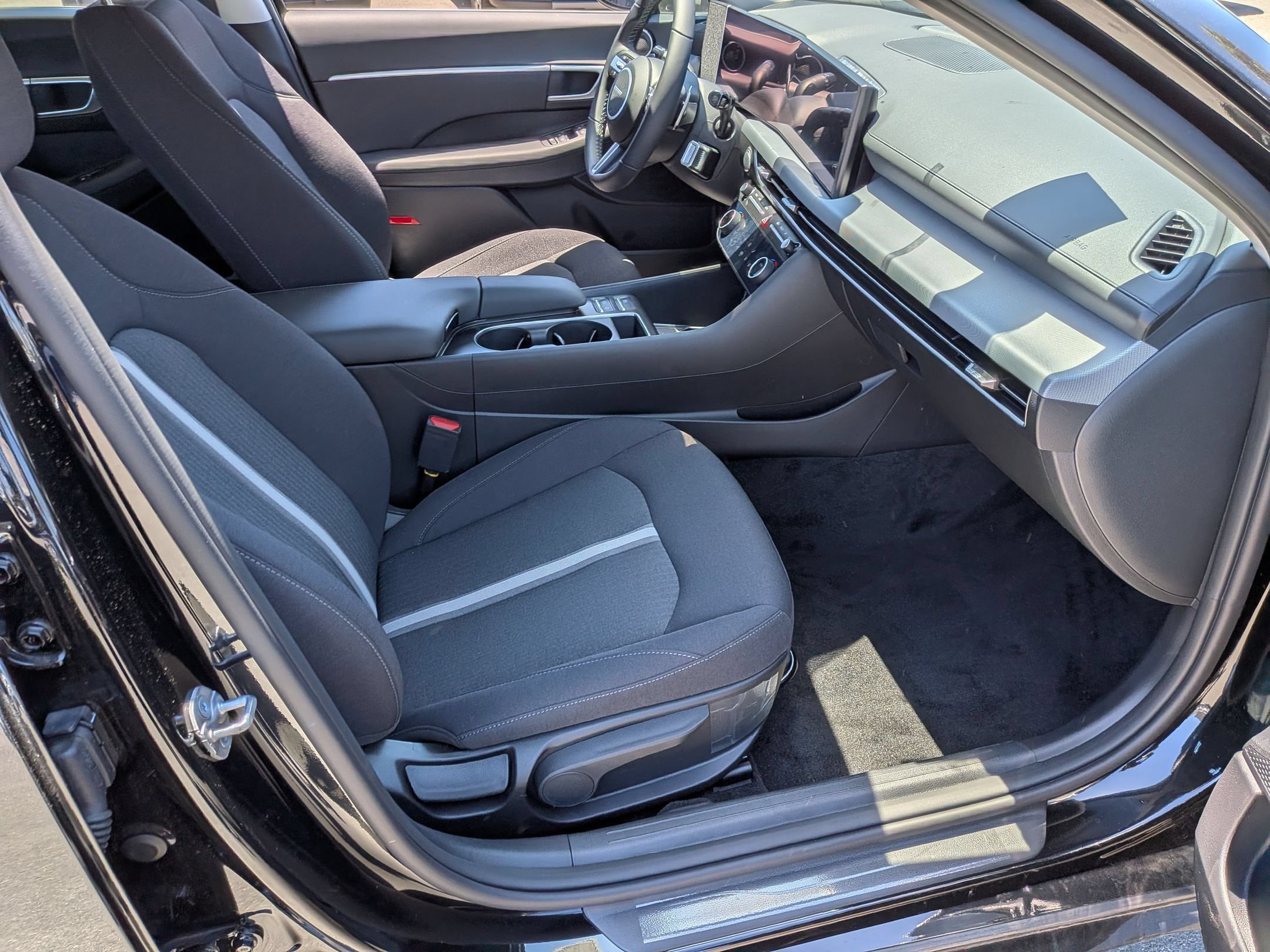 New 2026 Hyundai Sonata SEL FWD image 23