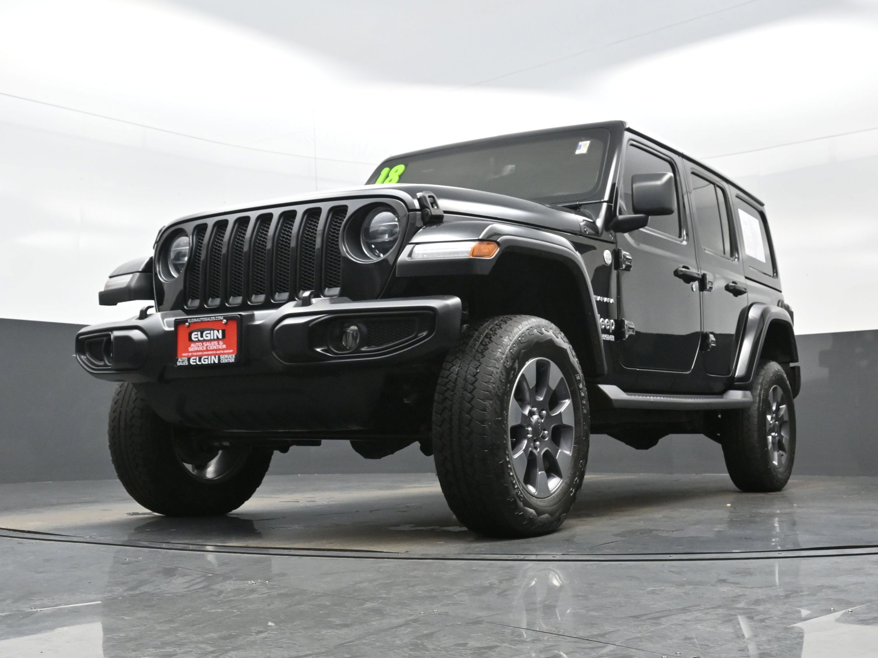 Used 2018 Jeep Wrangler Unlimited Sahara w/ Dual Top Group image 24