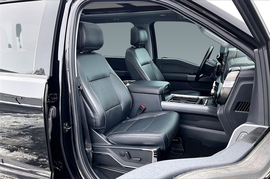 Used 2024 Ford F250 Lariat w/ Lariat Ultimate Package image 4