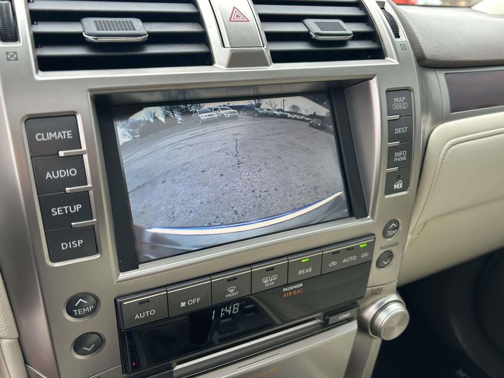 Used 2012 Lexus GX 460 w/ Comfort Plus Pkg image 25