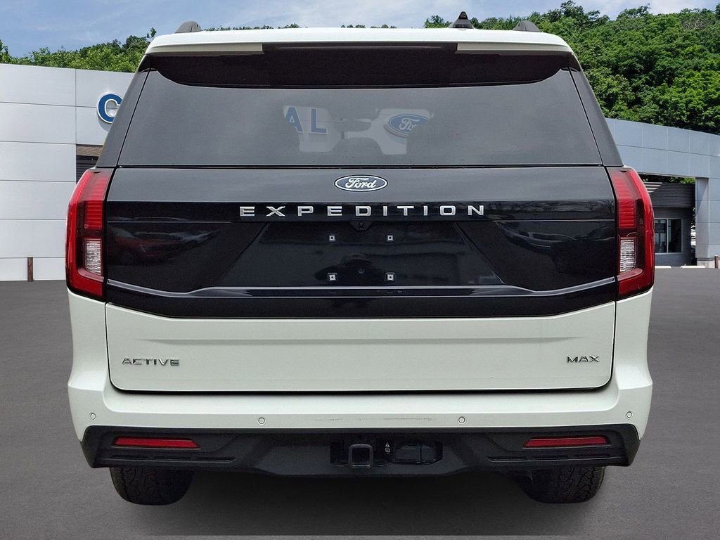 Certified 2025 Ford Expedition Max Active image 5
