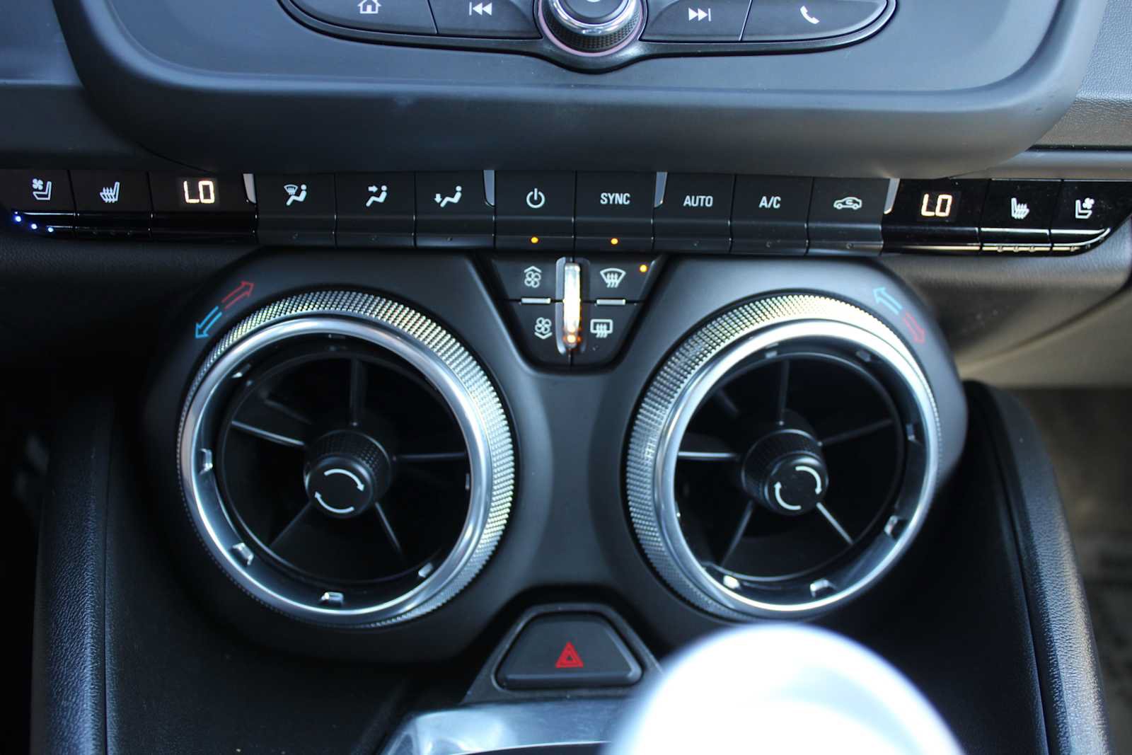 Certified 2023 Chevrolet Camaro LT RWD image 17