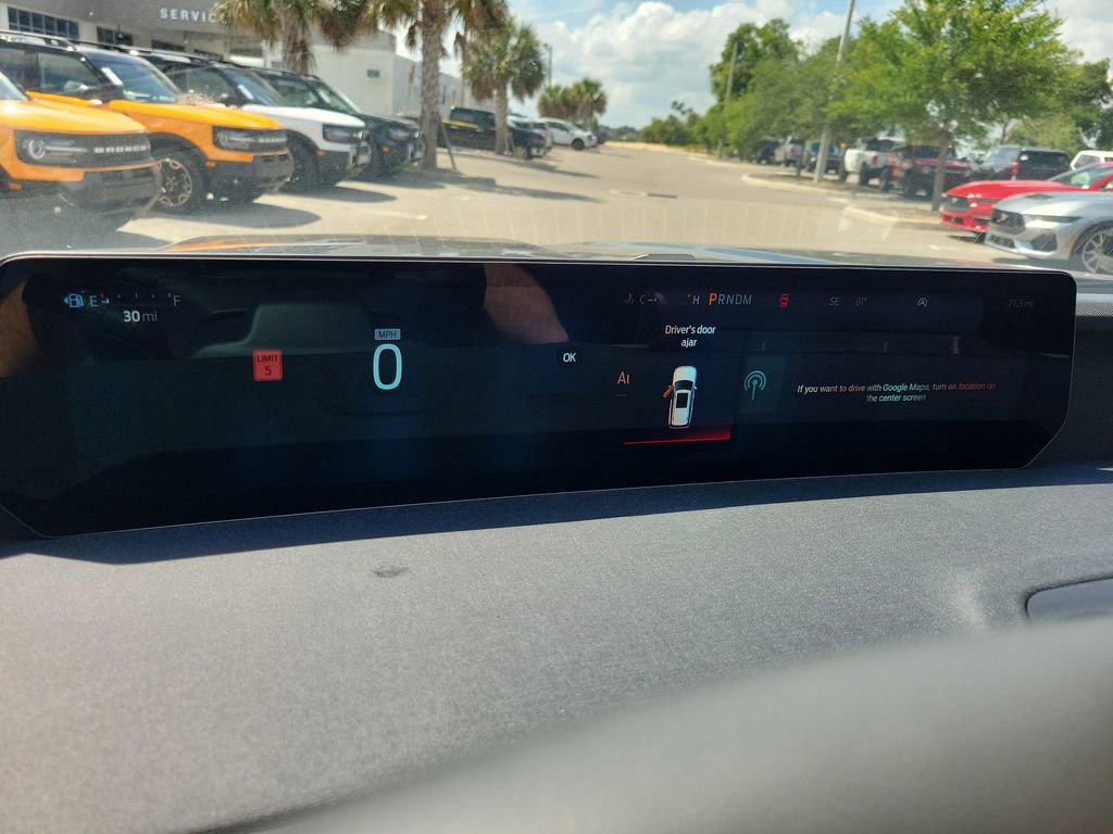 New 2026 Ford Expedition Active image 22