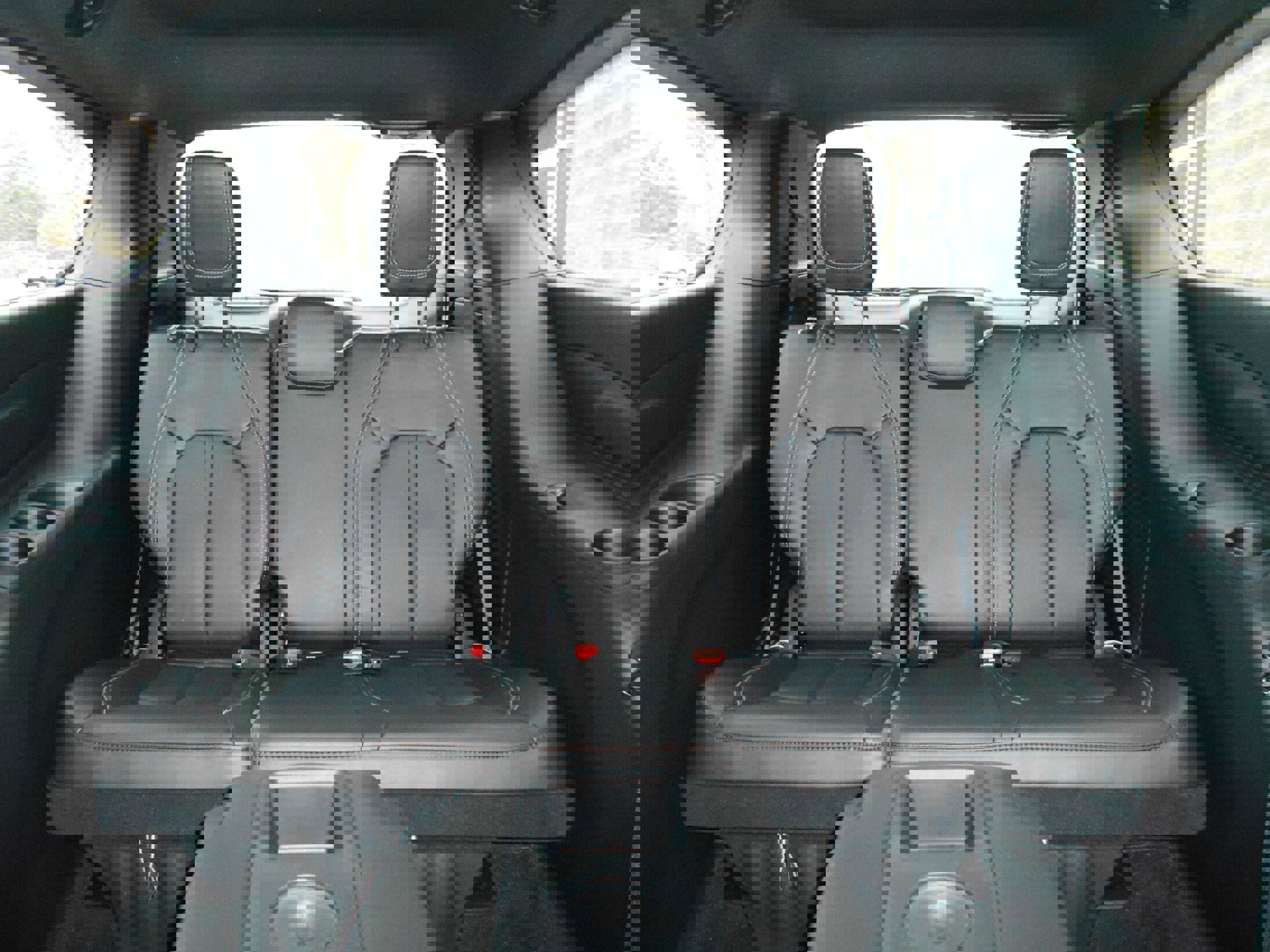 New 2026 Chrysler Pacifica Select image 8