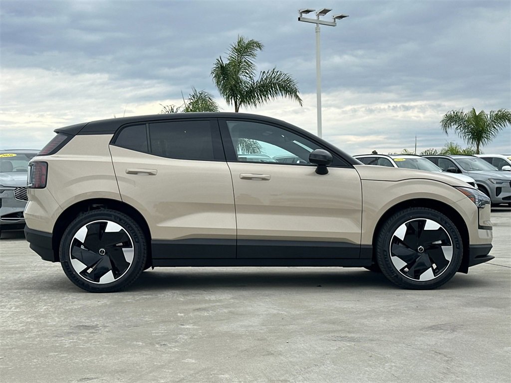 New 2026 Volvo EX30 Plus image 6