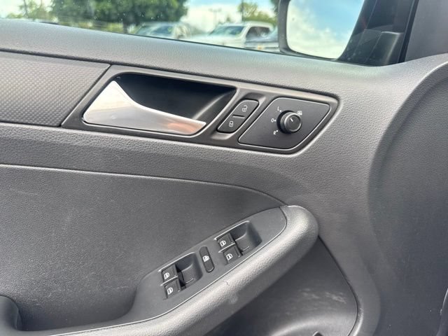 Used 2014 Volkswagen Jetta S FWD image 17
