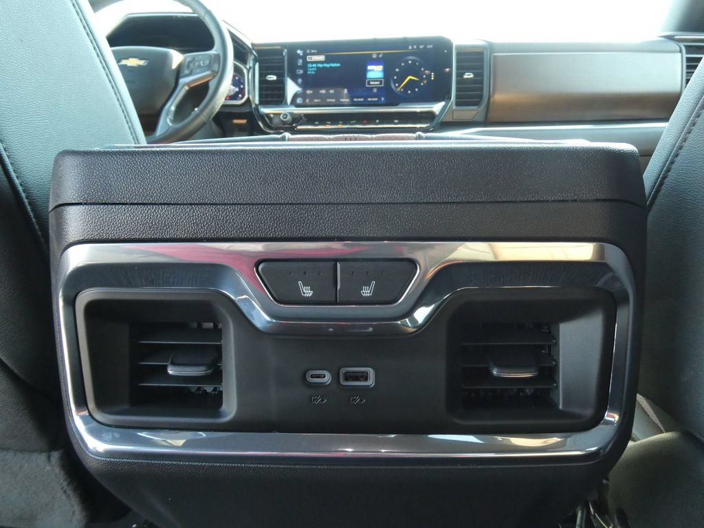 Certified 2024 Chevrolet Silverado 1500 High Country w/ Technology Package AWD/4WD image 23