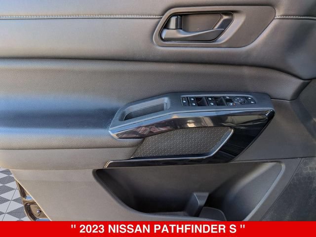 Certified 2023 Nissan Pathfinder S AWD/4WD image 11