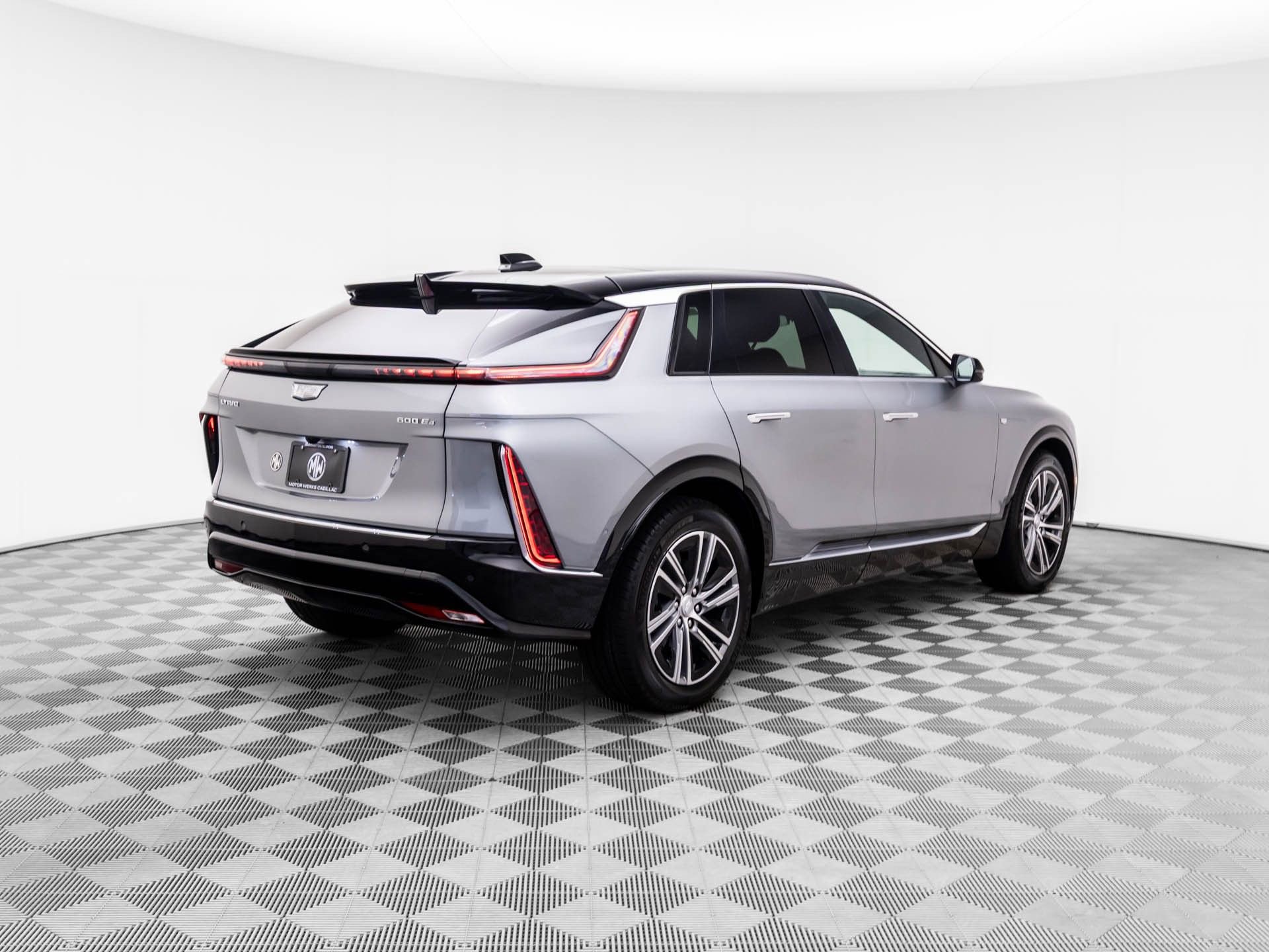 New 2025 Cadillac Lyriq Luxury image 7