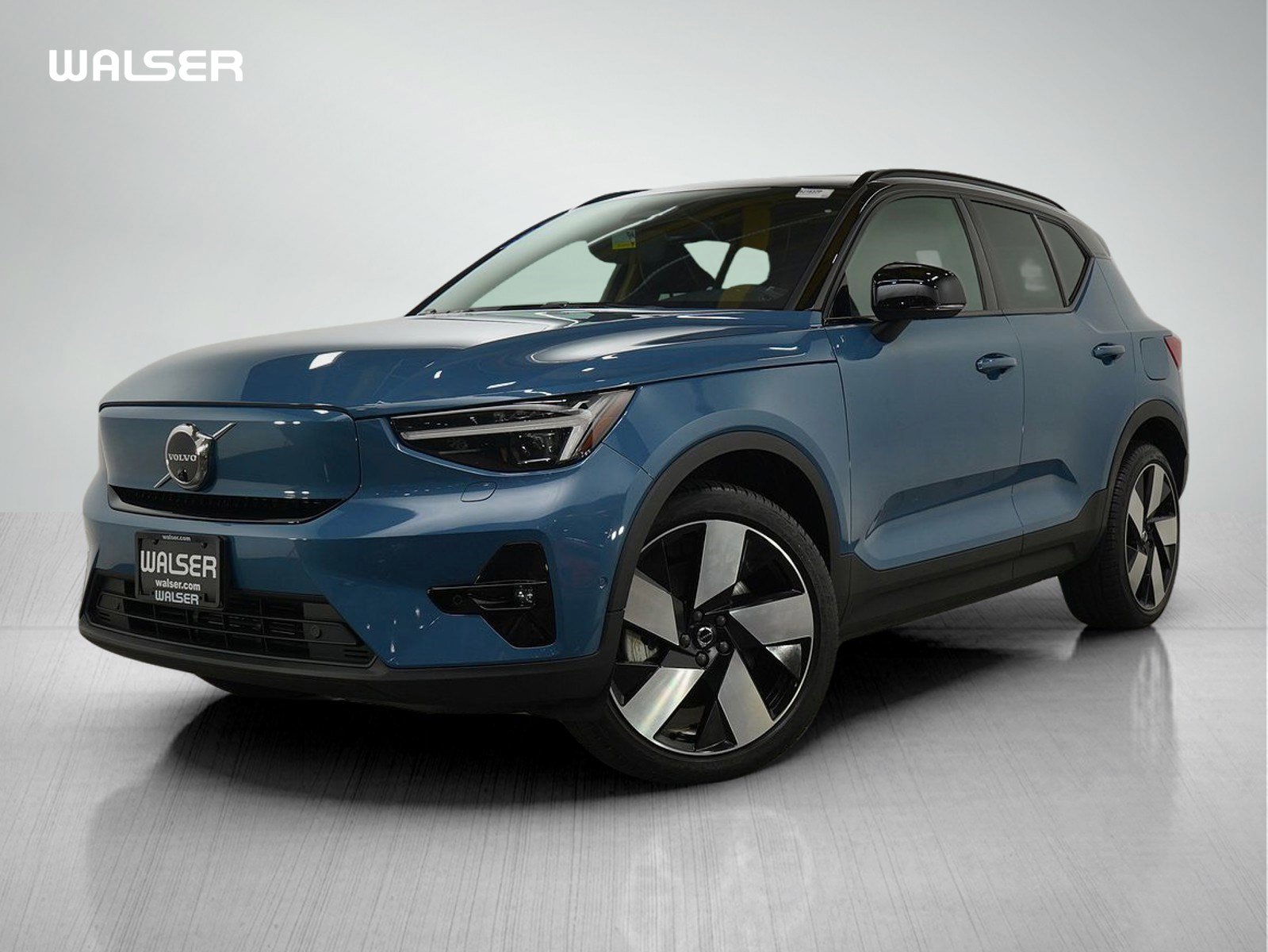 Used 2023 Volvo XC40 Recharge Ultimate