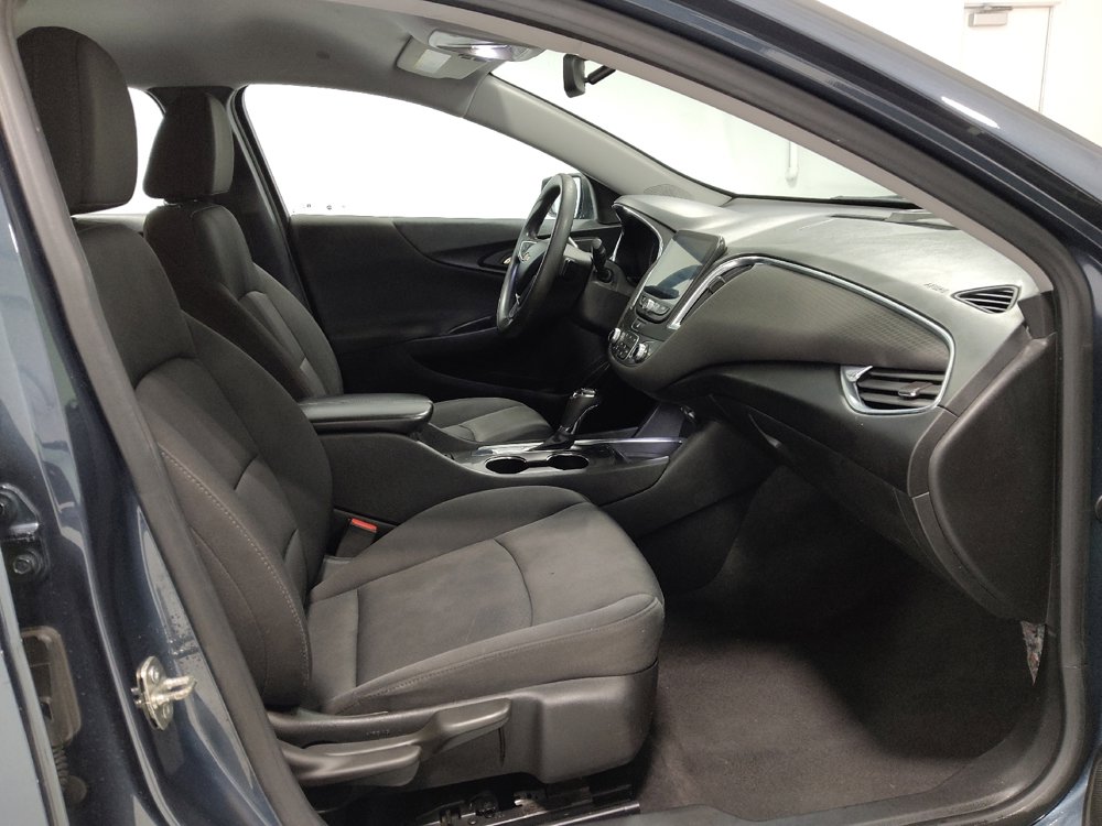 Used 2019 Chevrolet Malibu LT image 21