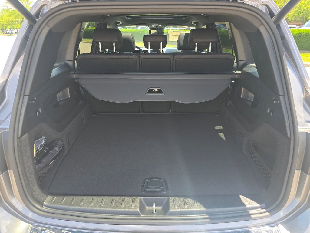 New 2026 Mercedes-Benz GLB 250 4MATIC image 17