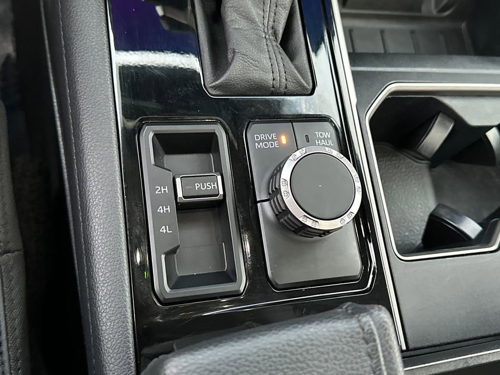 Used 2022 Toyota Tundra Limited image 34