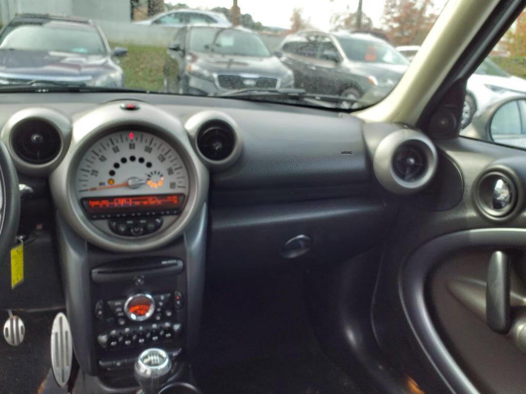 Used 2012 MINI Cooper Countryman S image 14