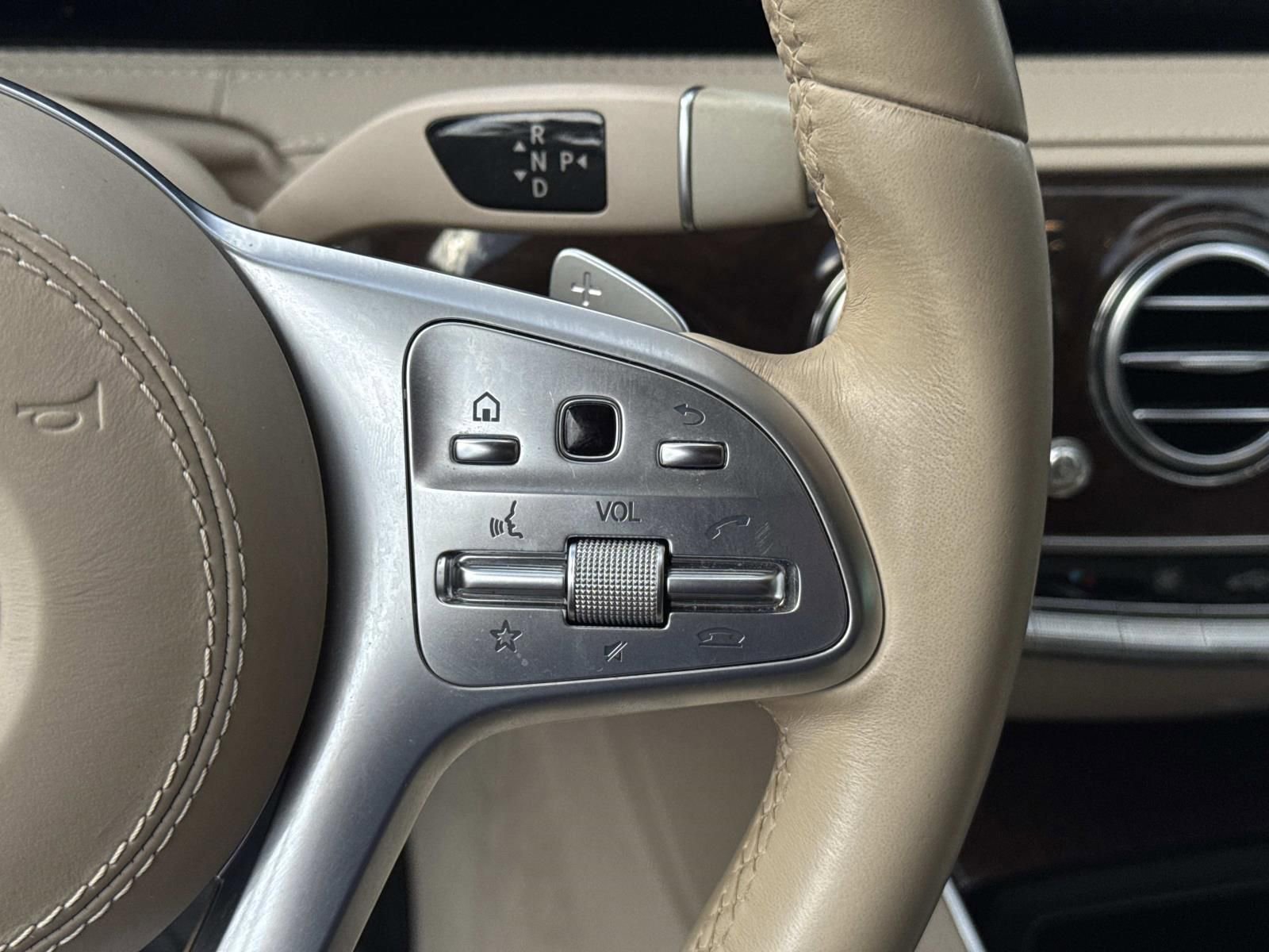 Used 2018 Mercedes-Benz S 560 Sedan image 24