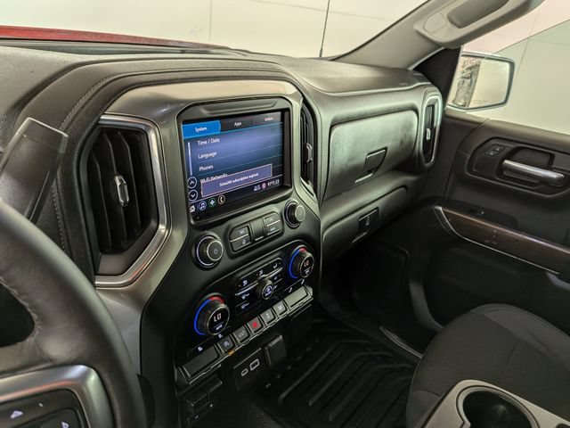 Used 2021 Chevrolet Silverado 1500 LT AWD/4WD image 22