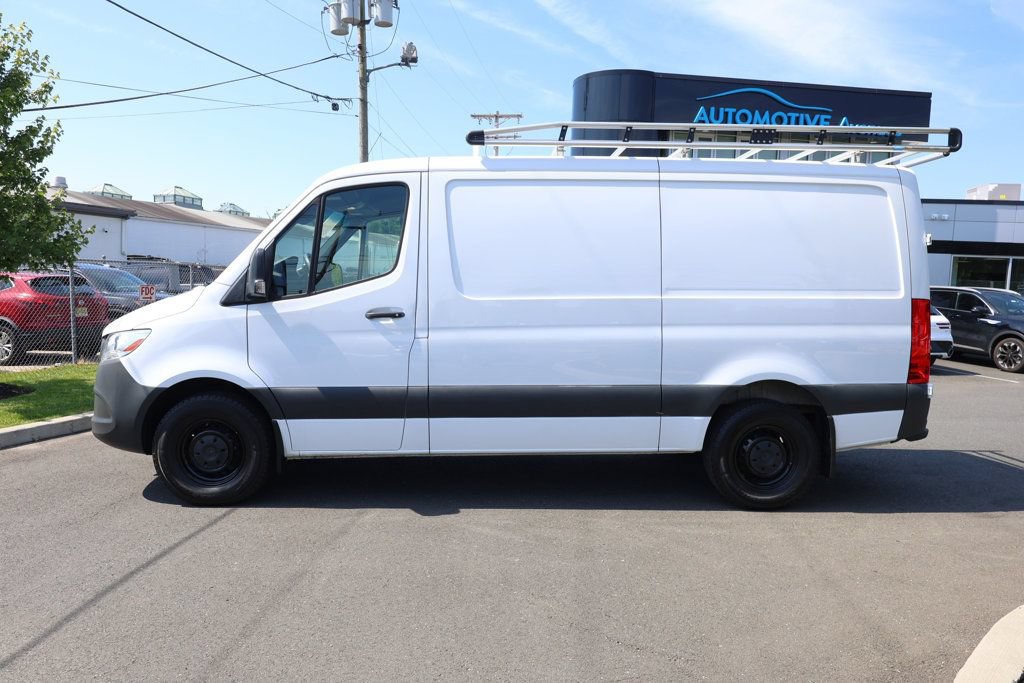 Used 2023 Mercedes-Benz Sprinter 2500 w/ Acoustic Package image 2