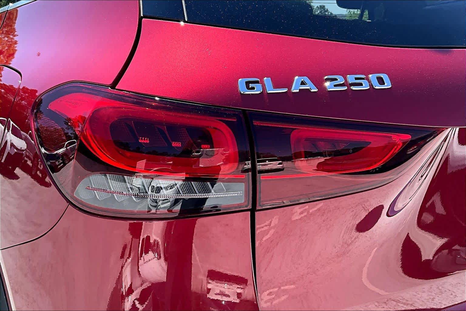 Used 2022 Mercedes-Benz GLA 250 image 27