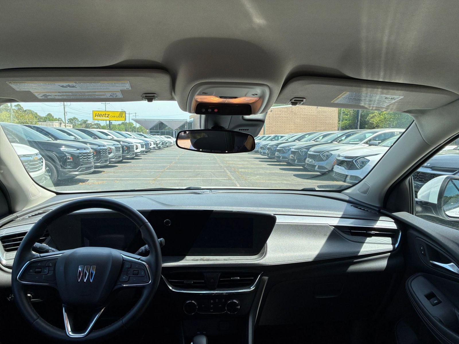 Used 2025 Buick Encore GX Preferred image 32