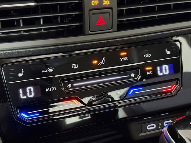 New 2026 Volkswagen Jetta SE FWD image 16