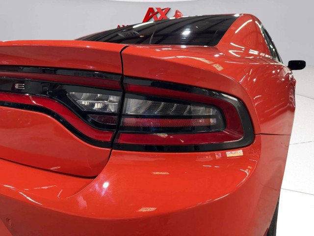 Used 2022 Dodge Charger SXT image 13