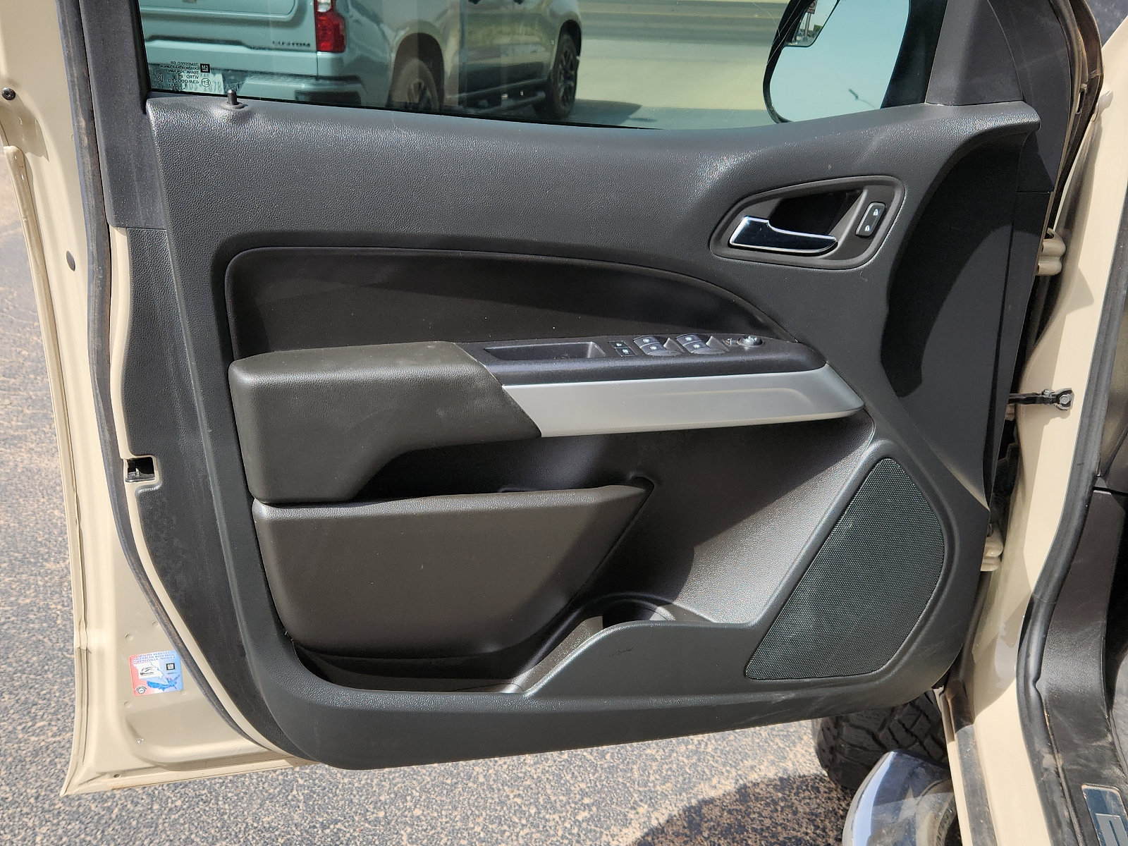 Used 2022 Chevrolet Colorado ZR2 w/ Colorado ZR2 Bison Edition image 10