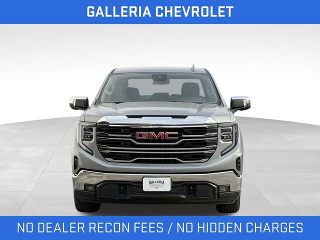 Used 2025 GMC Sierra 1500 SLT RWD image 3