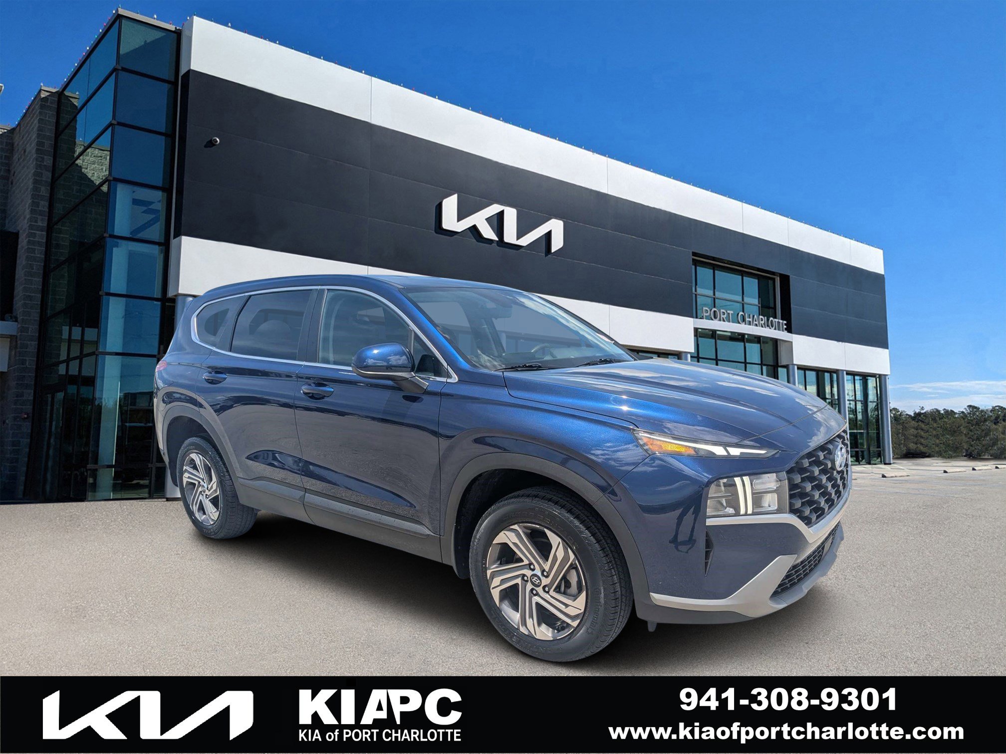 Used 2023 Hyundai Santa Fe SE w/ Cargo Package AWD/4WD image 1
