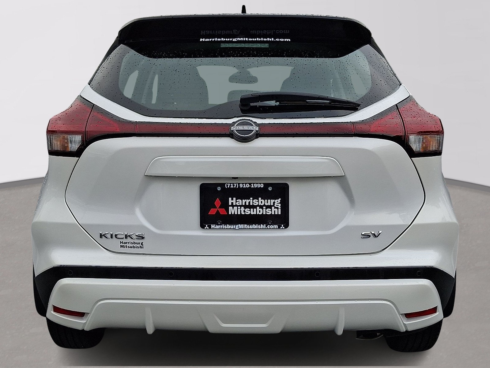 Used 2024 Nissan Kicks SV FWD image 5