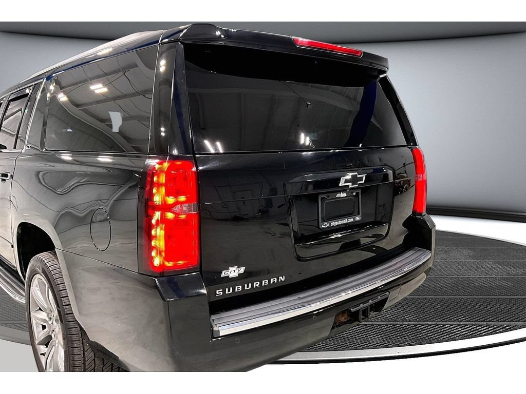 Used 2016 Chevrolet Suburban LTZ AWD/4WD image 33