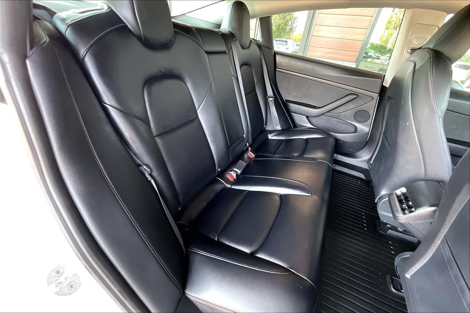 Used 2021 Tesla Model 3 Standard Range Plus RWD image 22