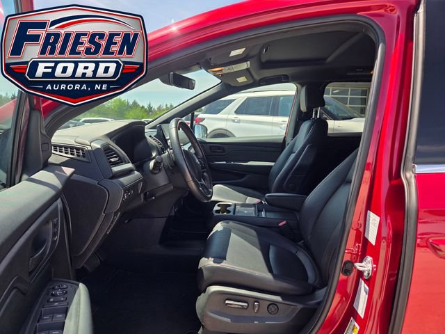 Used 2025 Honda Odyssey Sport-L image 11