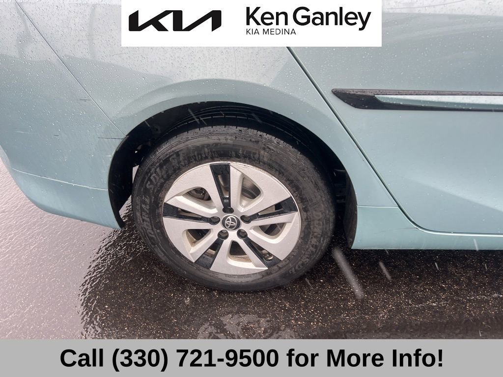 Used 2016 Toyota Prius Four w/ Advanced Technology Package image 22