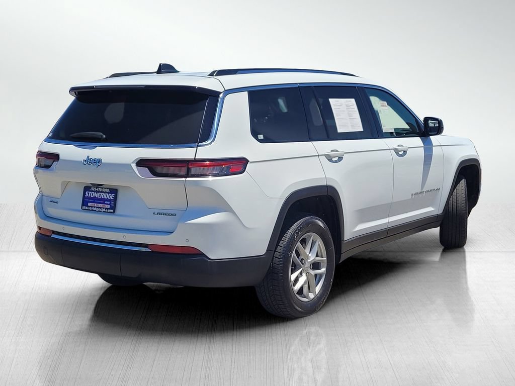 Used 2023 Jeep Grand Cherokee L Laredo AWD/4WD image 5