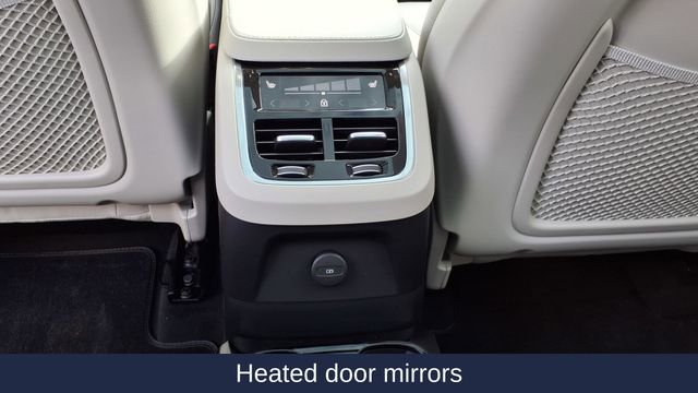 New 2025 Volvo XC90 T8 Plus image 25