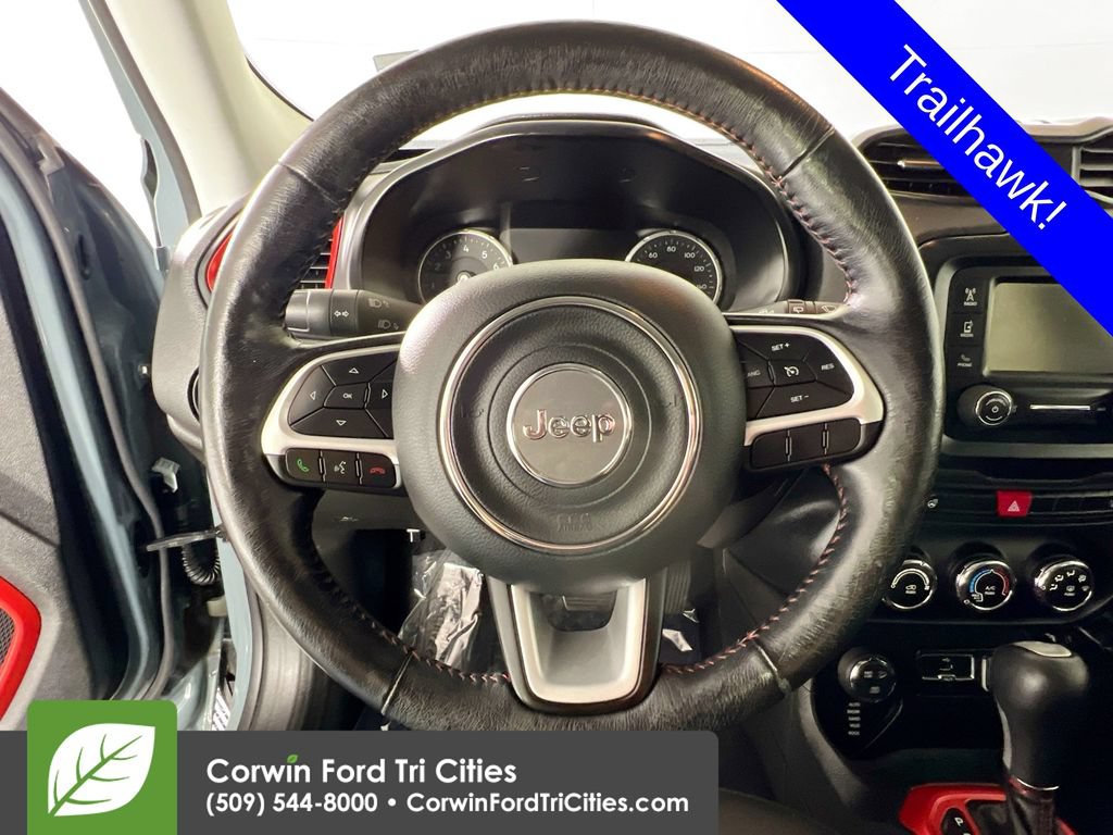 Used 2017 Jeep Renegade Trailhawk w/ Cold Weather Group II AWD/4WD image 8