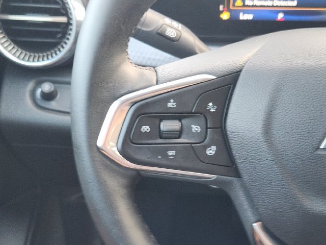 Used 2026 Chevrolet Trax ACTIV FWD image 28