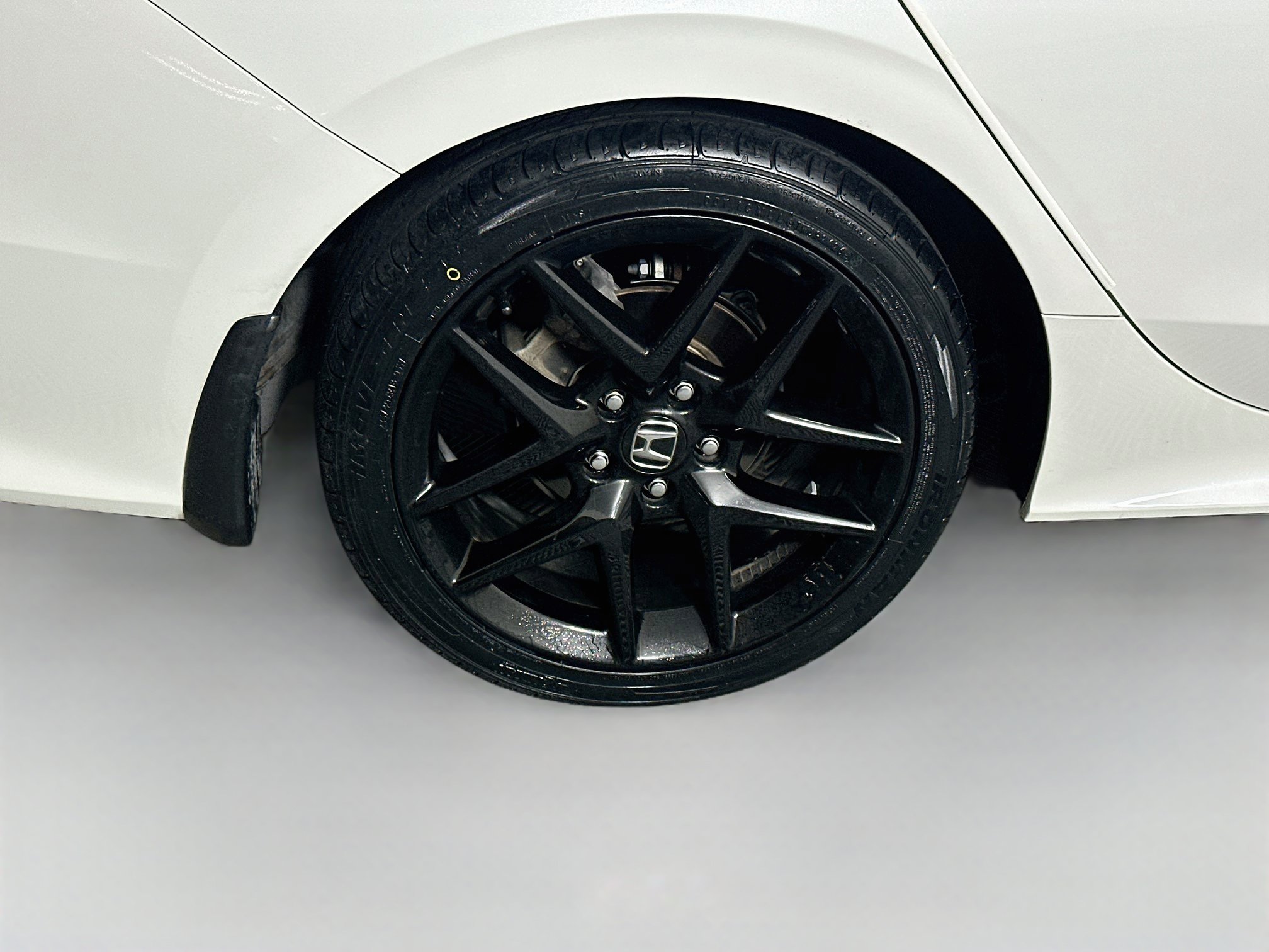 Used 2023 Honda Civic Sport image 11