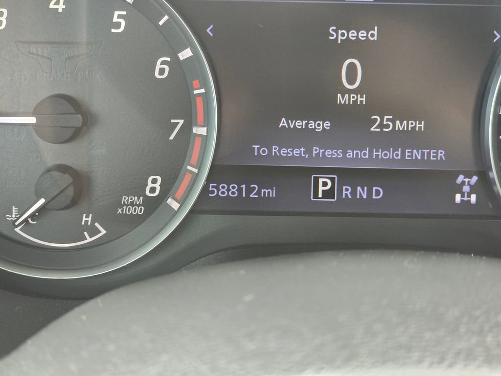 Used 2021 Nissan Titan SV w/ SV Convenience Package image 29