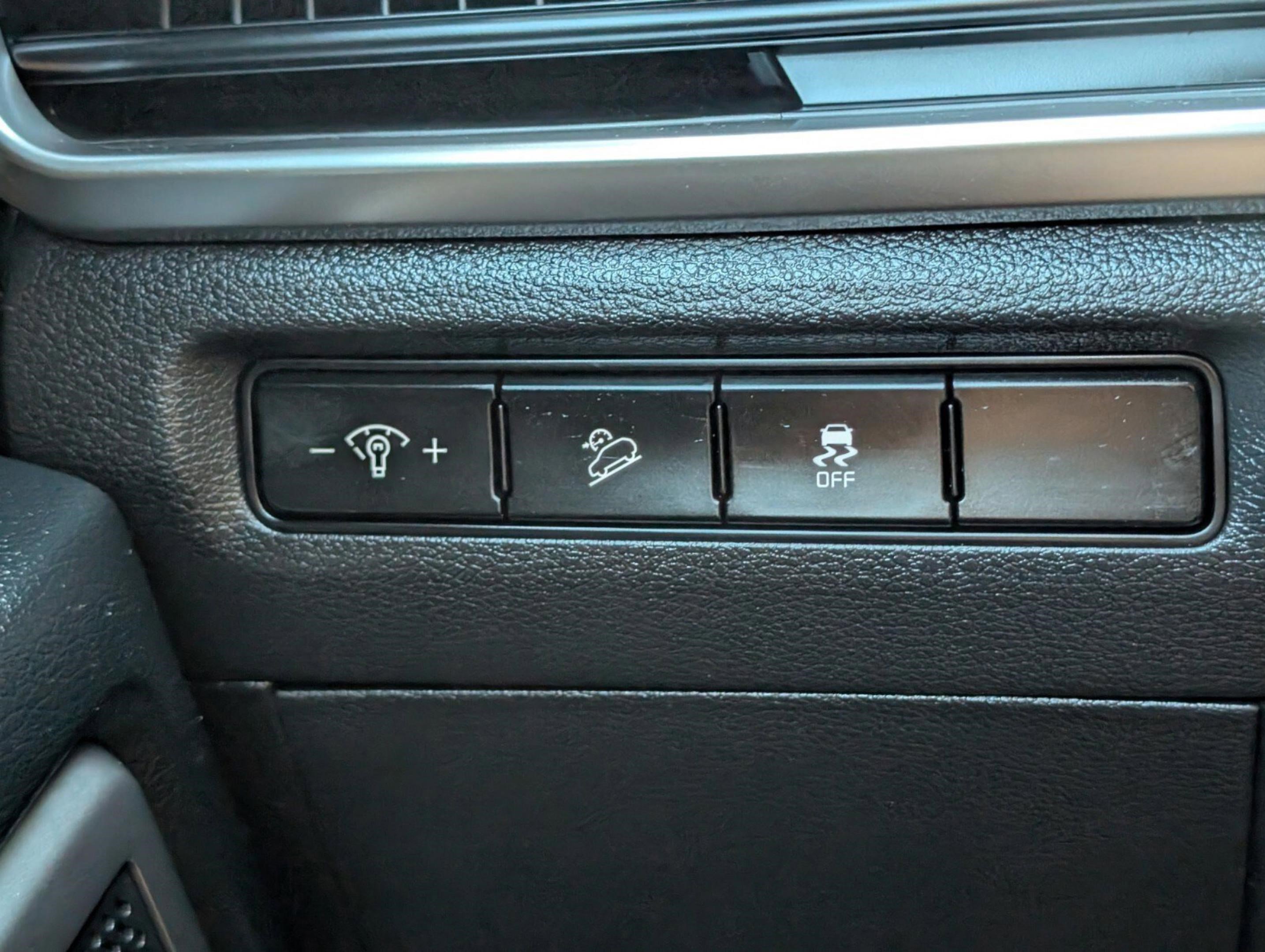 Certified 2024 Kia Telluride S w/ S Sunroof Package image 42