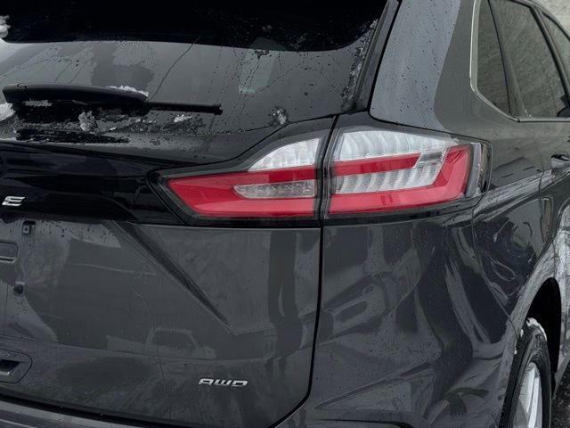 Used 2022 Ford Edge SEL w/ Convenience Package image 8