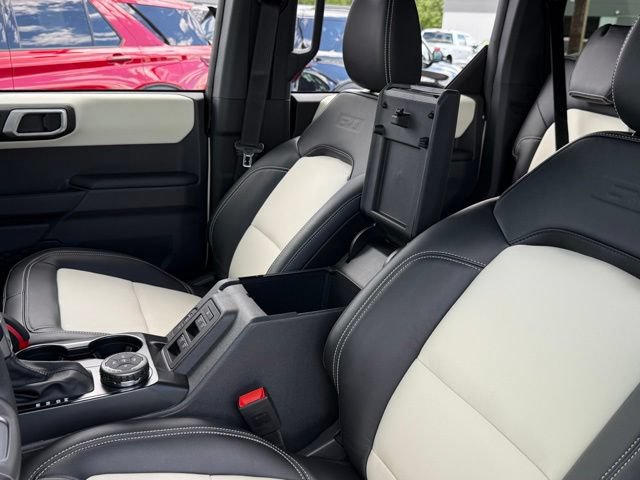 New 2026 Ford Bronco Outer Banks w/ Sasquatch Package AWD/4WD image 33