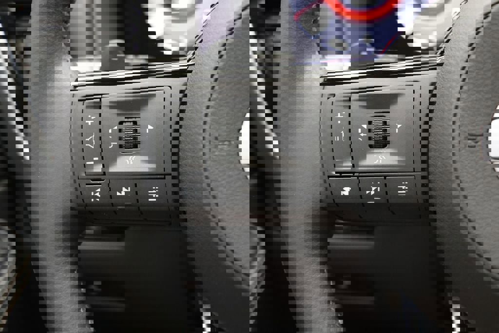 Used 2021 Nissan Rogue Platinum image 21